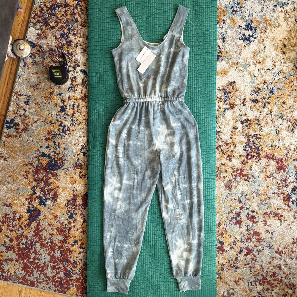 NEW Gilli Women Jumpsuit Romper Sleeveless Tank Top Small Blue White Tie Dye NWT